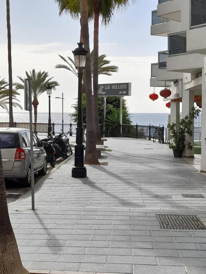 Palm Beach Marbella Apartamento Exterior photo