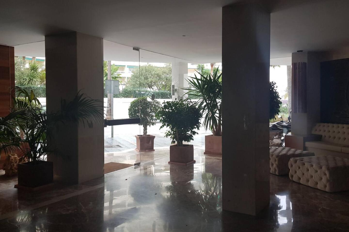 Palm Beach Marbella Apartamento Exterior photo